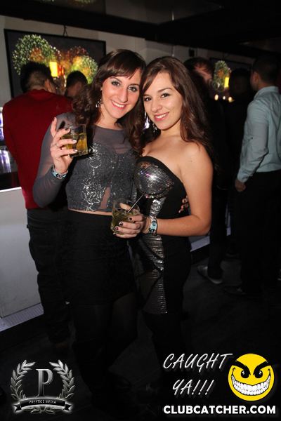 Gravity Soundbar nightclub photo 37 - December 31st, 2013