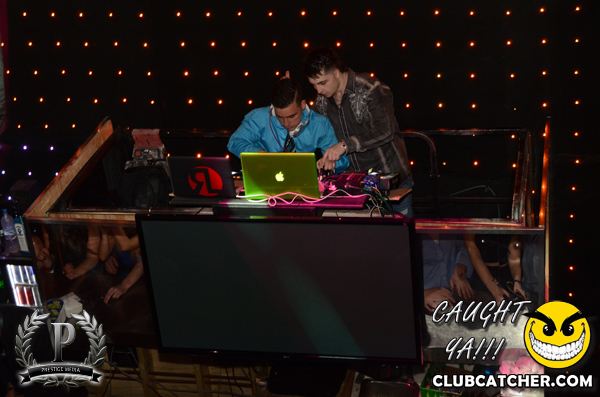 Gravity Soundbar nightclub photo 62 - December 31st, 2013