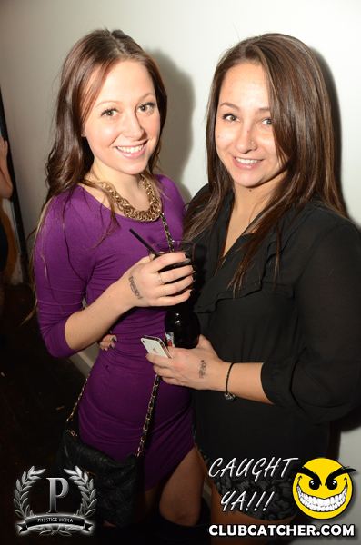 Gravity Soundbar nightclub photo 9 - December 31st, 2013