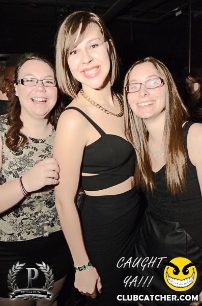 Gravity Soundbar nightclub photo 89 - December 31st, 2013