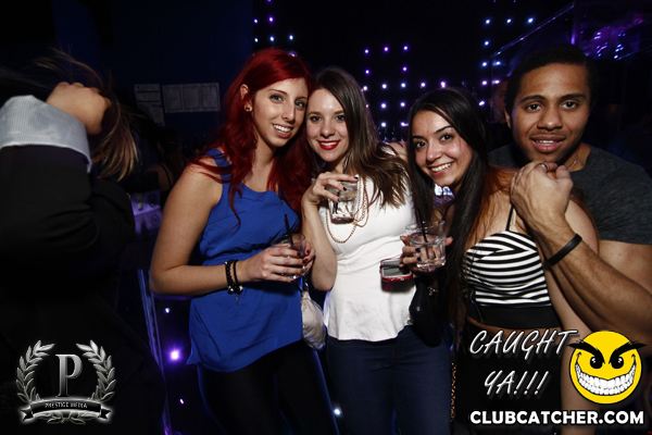 Gravity Soundbar nightclub photo 122 - January 3rd, 2014