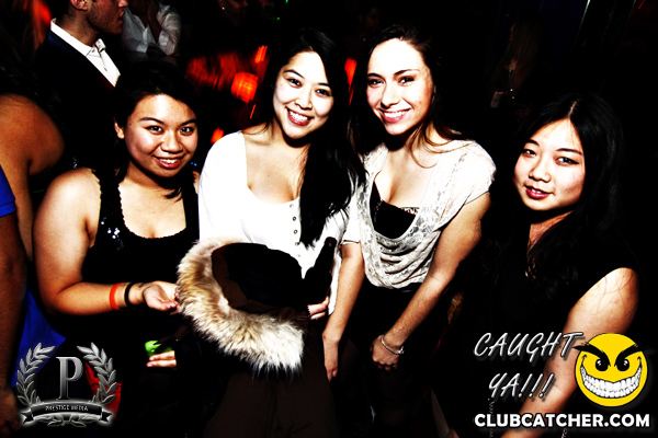 Gravity Soundbar nightclub photo 123 - January 3rd, 2014