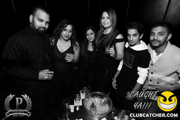 Gravity Soundbar nightclub photo 140 - January 3rd, 2014