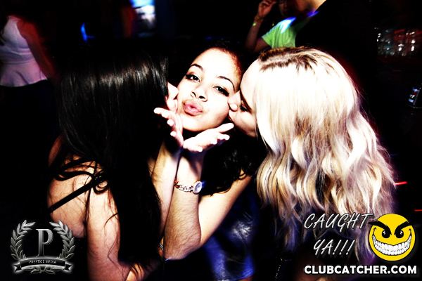 Gravity Soundbar nightclub photo 144 - January 3rd, 2014