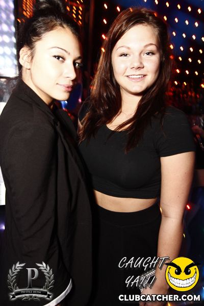 Gravity Soundbar nightclub photo 155 - January 3rd, 2014