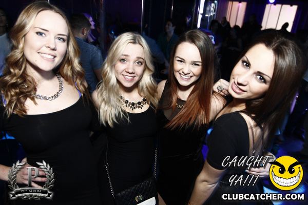 Gravity Soundbar nightclub photo 19 - January 3rd, 2014