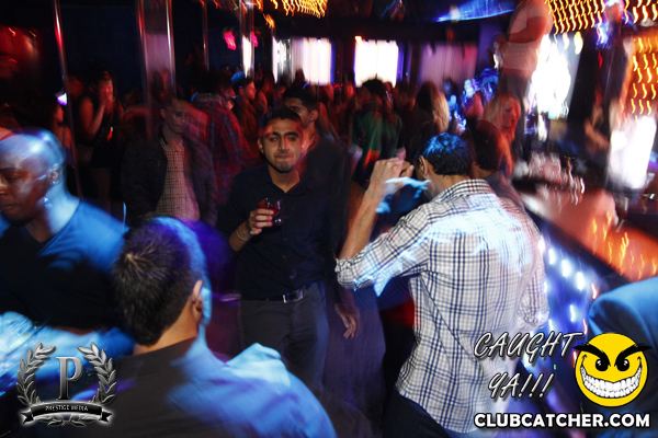 Gravity Soundbar nightclub photo 235 - January 3rd, 2014