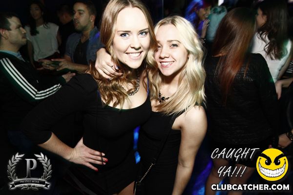 Gravity Soundbar nightclub photo 33 - January 3rd, 2014