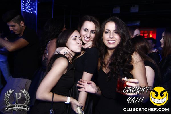 Gravity Soundbar nightclub photo 81 - January 3rd, 2014