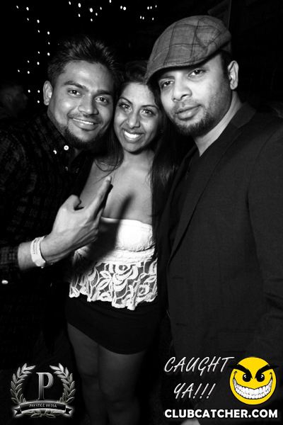 Gravity Soundbar nightclub photo 114 - January 10th, 2014