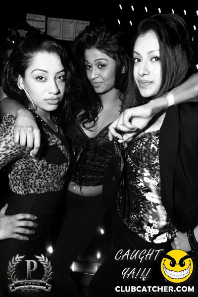 Gravity Soundbar nightclub photo 133 - January 10th, 2014