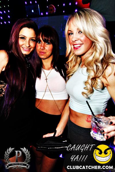 Gravity Soundbar nightclub photo 171 - January 17th, 2014