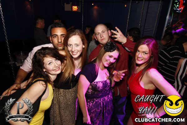 Gravity Soundbar nightclub photo 183 - January 17th, 2014