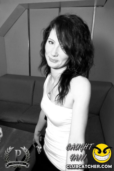 Gravity Soundbar nightclub photo 85 - January 17th, 2014