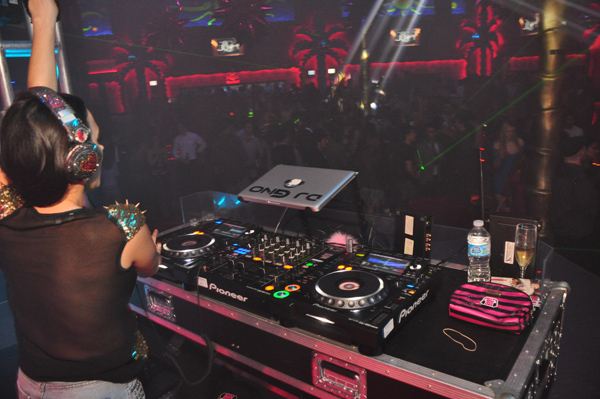 Luxy nightclub photo 243 - January 25th, 2014