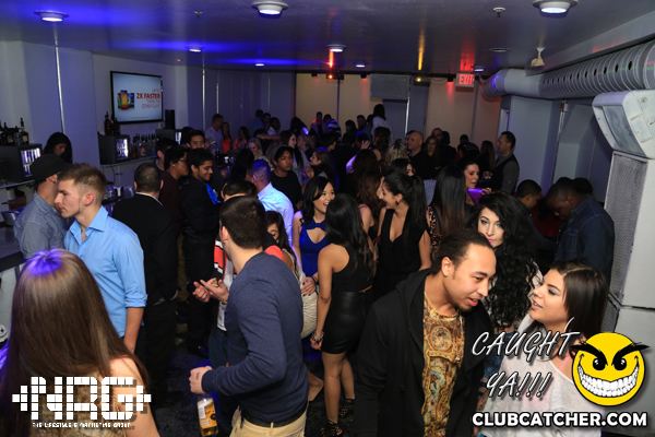 Gravity Soundbar nightclub photo 303 - January 25th, 2014