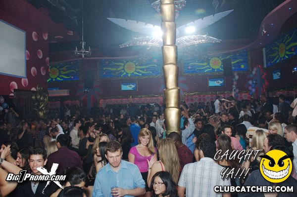 Luxy nightclub photo 1 - June 11th, 2011