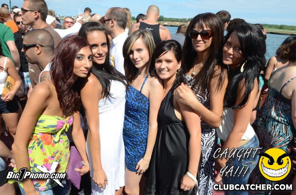 Luxy nightclub photo 2 - June 26th, 2011