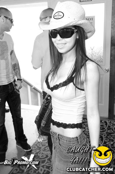 Luxy nightclub photo 108 - June 26th, 2011