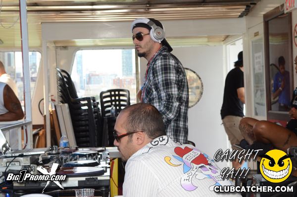 Luxy nightclub photo 138 - June 26th, 2011