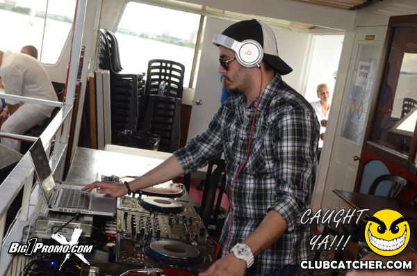 Luxy nightclub photo 235 - June 26th, 2011