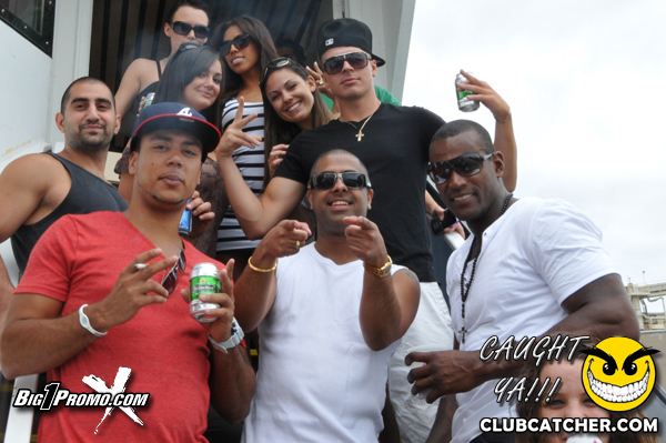 Luxy nightclub photo 25 - June 26th, 2011