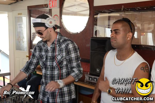 Luxy nightclub photo 30 - June 26th, 2011