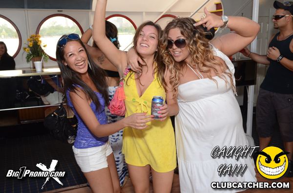 Luxy nightclub photo 89 - June 26th, 2011