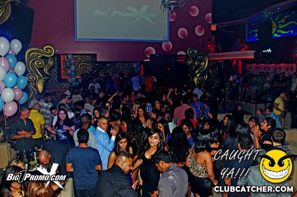 Luxy nightclub photo 49 - July 16th, 2011