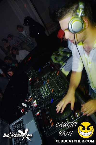 Luxy nightclub photo 155 - August 5th, 2011