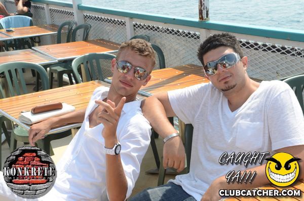 River Gambler party venue photo 33 - August 6th, 2011