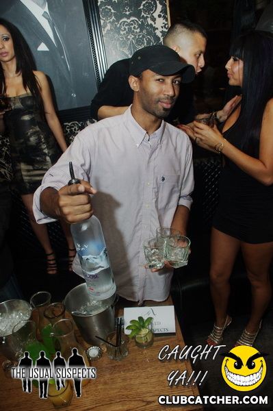 Atelier Cafe lounge photo 107 - August 26th, 2011