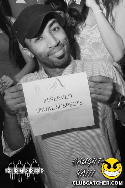 Atelier Cafe lounge photo 196 - August 26th, 2011