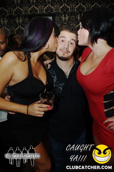 Atelier Cafe lounge photo 200 - August 26th, 2011