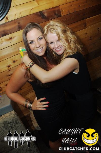 Atelier Cafe lounge photo 220 - August 26th, 2011