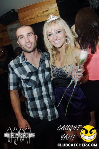 Atelier Cafe lounge photo 222 - August 26th, 2011