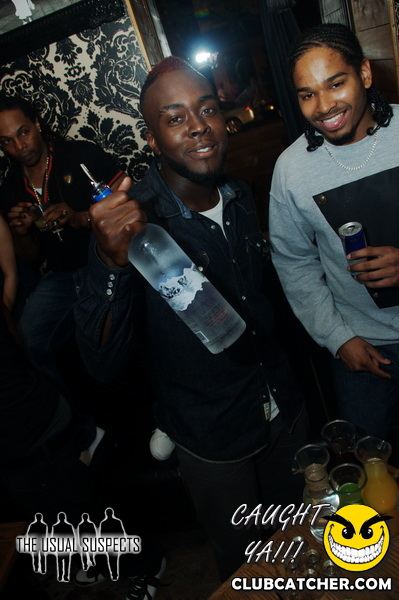 Atelier Cafe lounge photo 263 - August 26th, 2011