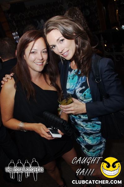 Atelier Cafe lounge photo 281 - August 26th, 2011