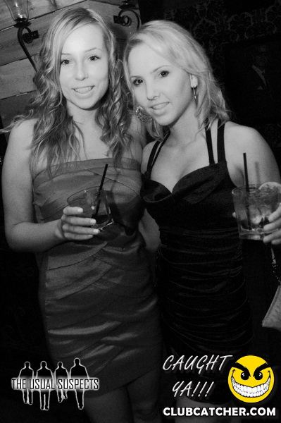 Atelier Cafe lounge photo 308 - August 26th, 2011