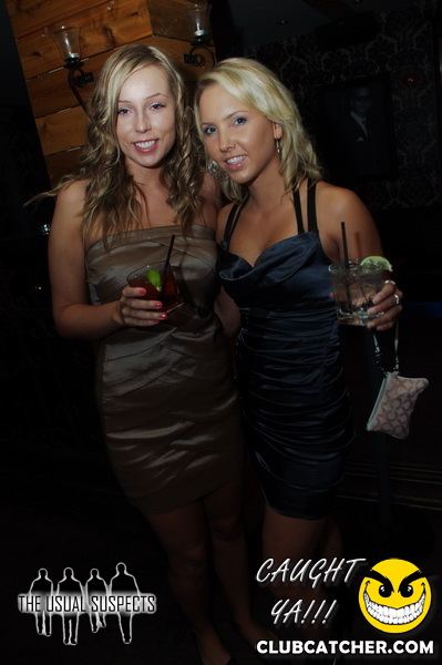 Atelier Cafe lounge photo 318 - August 26th, 2011