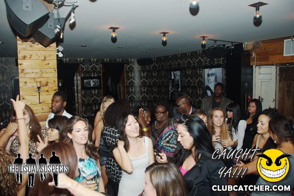 Atelier Cafe lounge photo 67 - August 26th, 2011