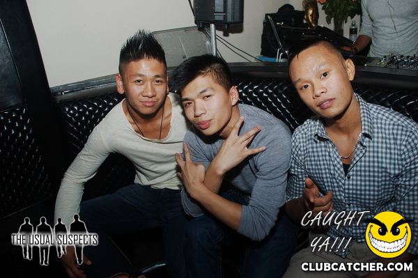 Atelier Cafe lounge photo 100 - August 26th, 2011