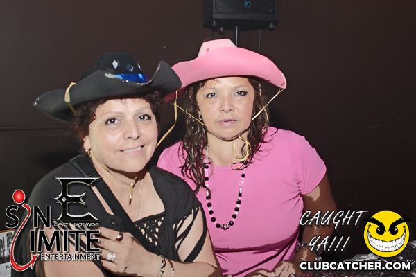 Epic lounge photo 19 - August 27th, 2011