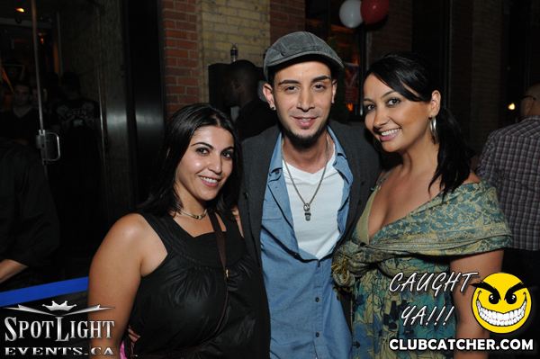 Atelier Cafe lounge photo 137 - September 4th, 2011