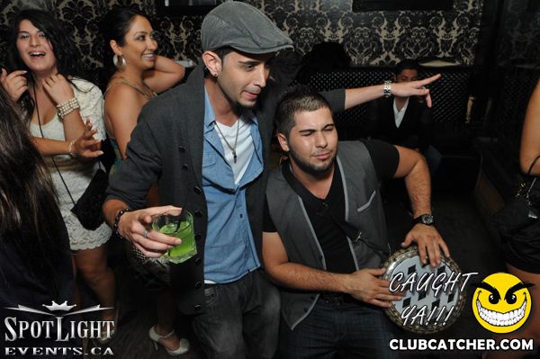 Atelier Cafe lounge photo 159 - September 4th, 2011