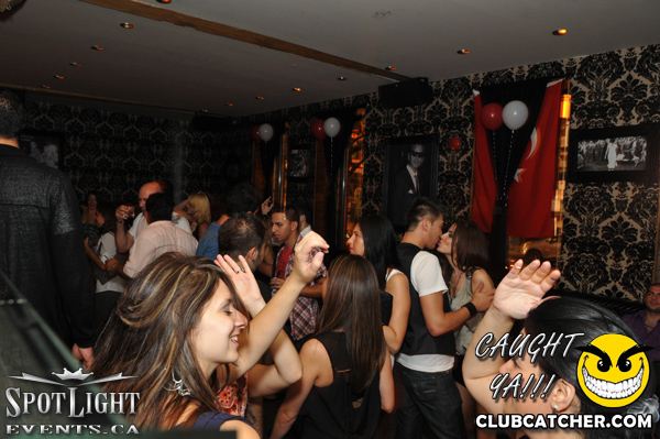 Atelier Cafe lounge photo 168 - September 4th, 2011