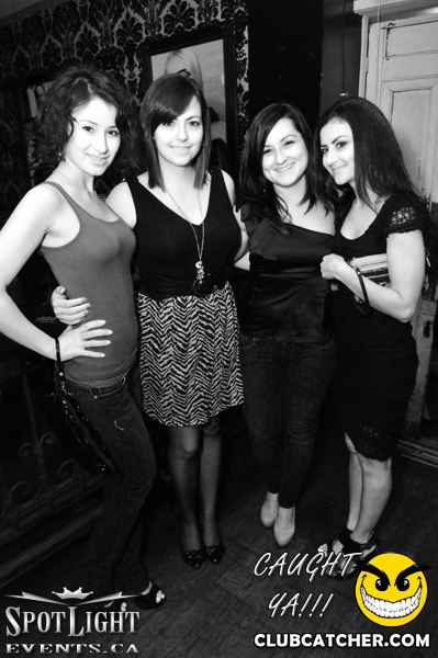 Atelier Cafe lounge photo 212 - September 4th, 2011