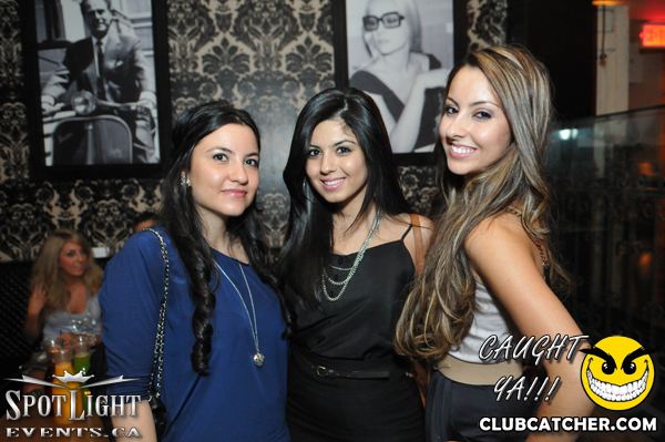 Atelier Cafe lounge photo 257 - September 4th, 2011