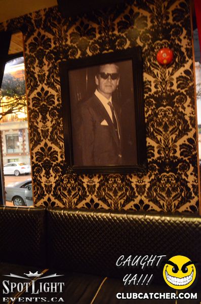 Atelier Cafe lounge photo 30 - September 4th, 2011