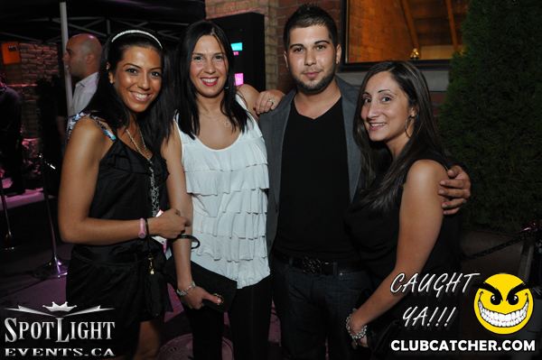 Atelier Cafe lounge photo 310 - September 4th, 2011